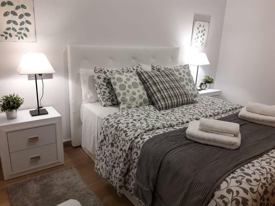 Apartamento Periodista Luca De Tena, Lujo Y Confort En Pleno Centro Huelva